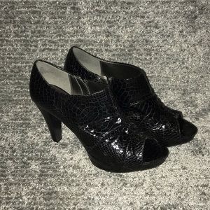 Worthington Sharla Black Heels/Booties Sz9 NIB